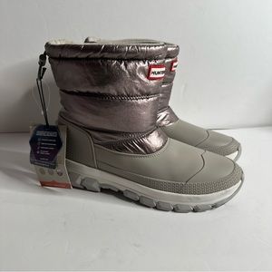 NWT Hunter Metallic Insulated Snow boot
UK9,US 11, EU 43